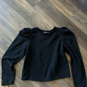 Zara Black puffer sleeve top